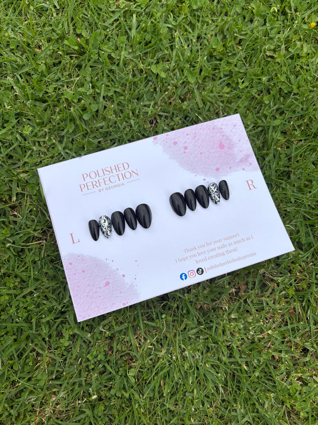 Black & Silver Set - 10 Nails Only - $25.00